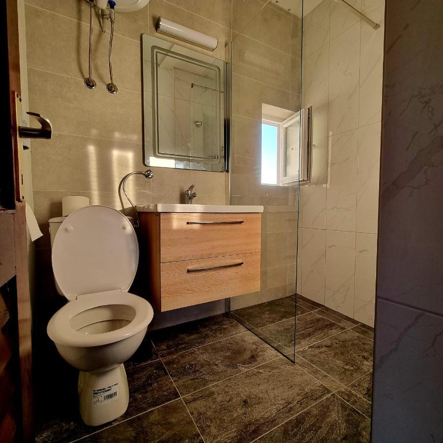 Apartmani Katarina Biograd Na Moru Exterior photo