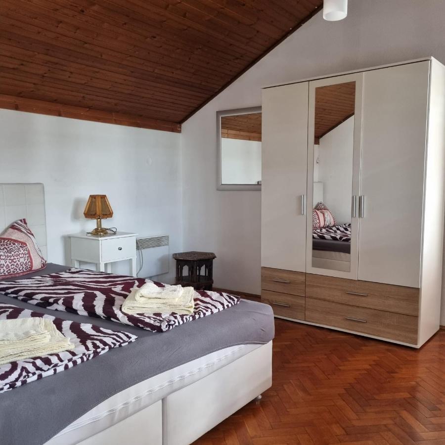 Apartmani Katarina Biograd Na Moru Exterior photo